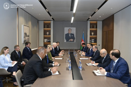 Azerbaijani FM met with representatives of US Certified Trade Mission for Middle Corridor
