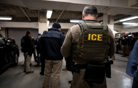 Trump administration says it launches ICE crackdown in Illinois