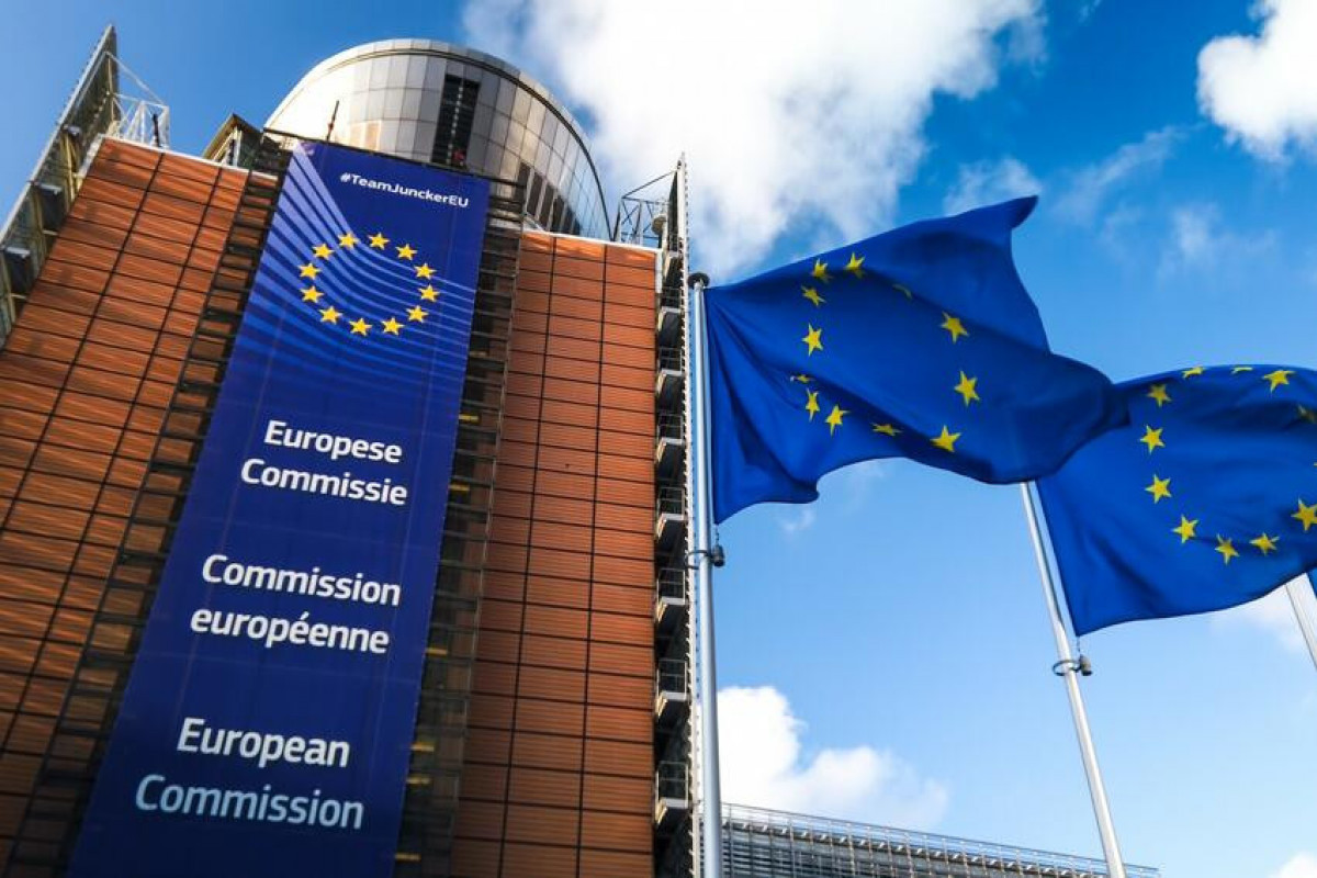 Ursula von der Leyen proposes suspending EU trade deal with Israel