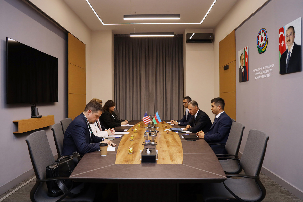 Azerbaijan and US discuss cooperation on Middle Corridor