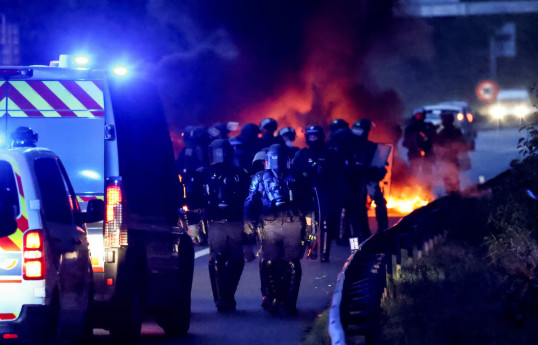 'Block Everything' protests sweep across France, scores arrested-VIDEO 