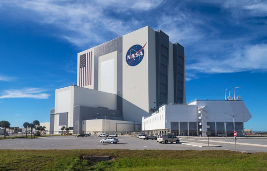 Nasa blocks Chinese citizens with US visas from its facilities