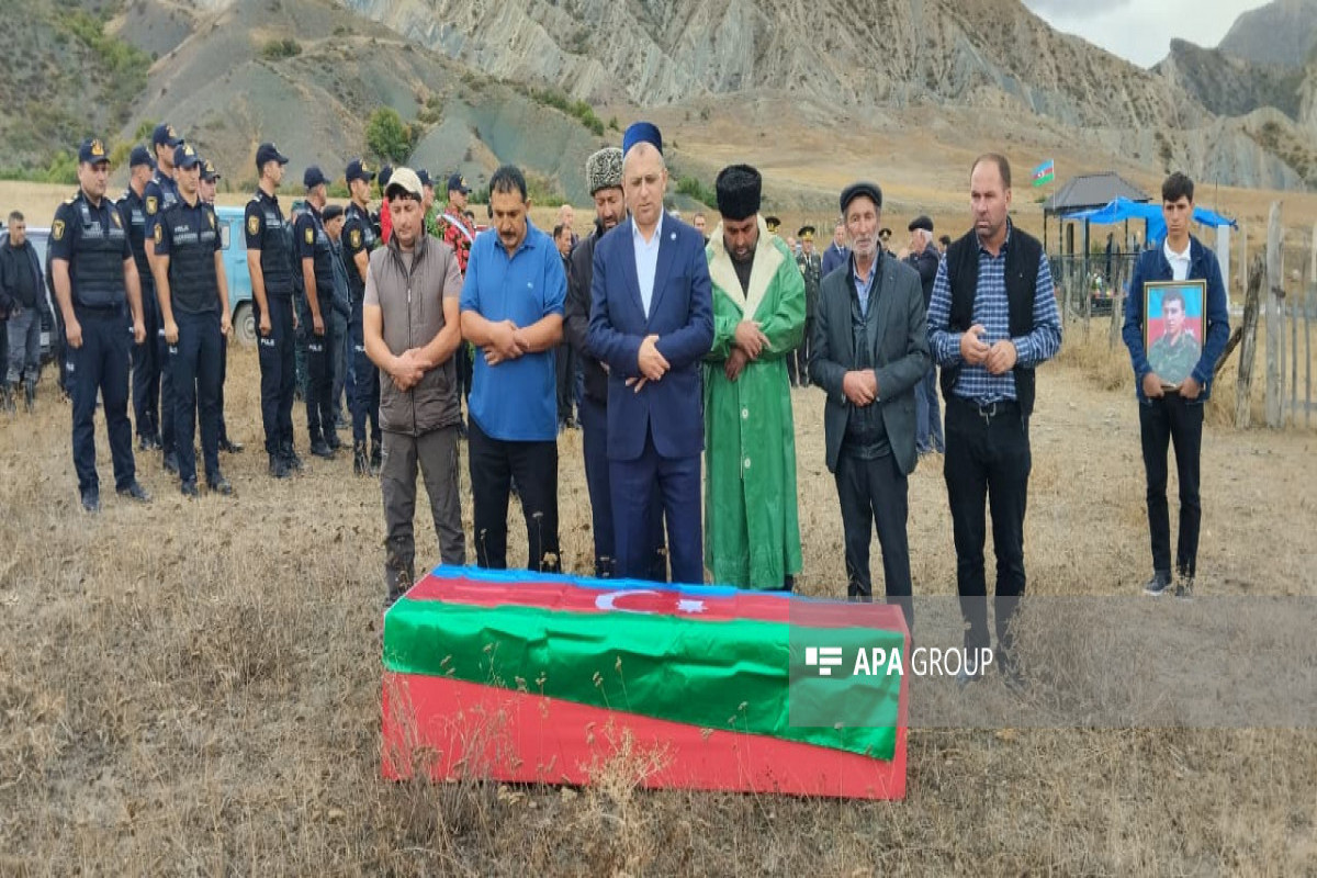 Remains of Murad Valiyev, First Karabakh War Martyr, laid to rest in Azerbaijan