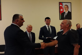 First relocation caravan arrives in Hadrut settlement, and keys handed over