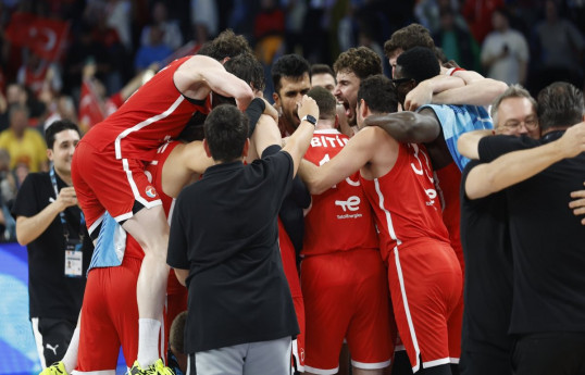 Türkiye crush Greece to advance to EuroBasket final