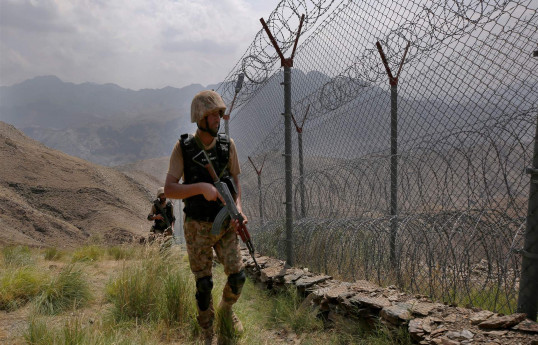 Twelve Pakistan soldiers killed in militants' ambush, officials say