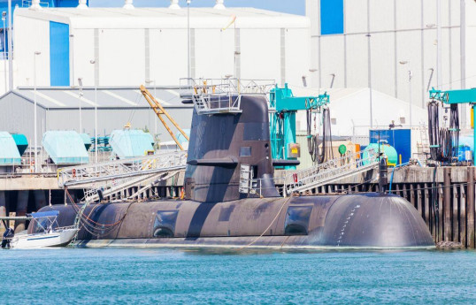 Australia to invest $8 bln in nuclear submarine shipyard