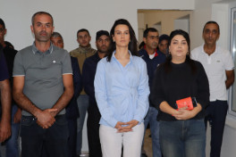 Azerbaijan relocates first resettlement convoy to Dashbulag village of Khojaly district, families receive their house keys-PHOTO -UPDATED 
