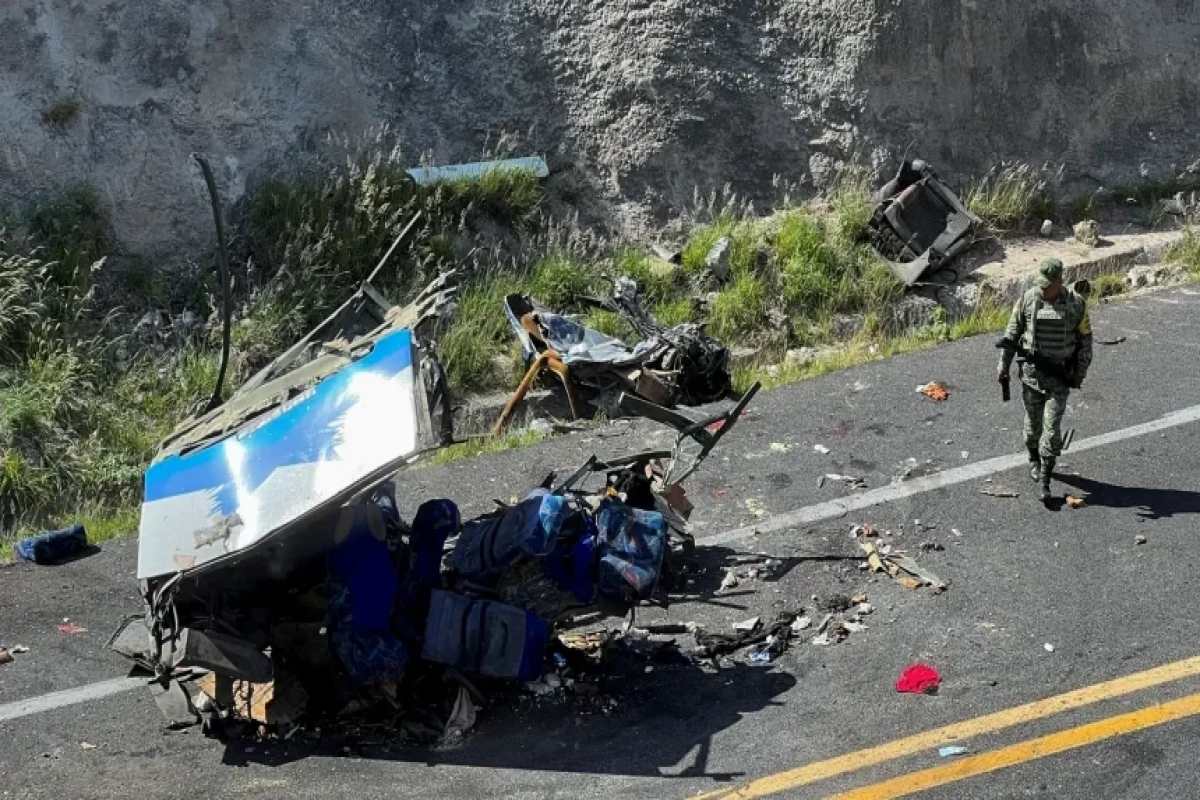 At least 15 dead in road accident in southeast Mexico