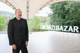 President Ilham Aliyev met with residents of Girmizi Bazar, Hadrut settlements, and Sos village-UPDATED 