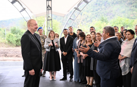 President Ilham Aliyev met with residents of Badara, Dashbulag, Seyidbayli and Shushakand villages of Khojaly-PHOTO -UPDATED 