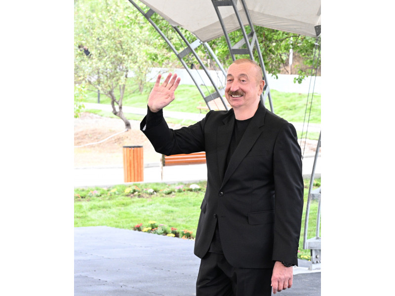 President Ilham Aliyev met with residents of Badara, Dashbulag, Seyidbayli and Shushakand villages of Khojaly-PHOTO -UPDATED 