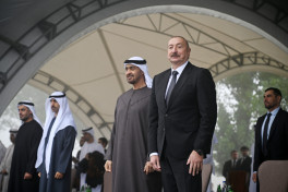 Presidents Ilham Aliyev and Sheikh Mohamed bin Zayed Al Nahyan watched Karabakh horses show at Jidir Duzu