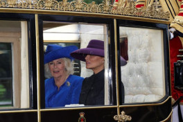 British King welcomes Trump with official ceremony