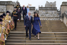 Trump and royals watch military ceremony in Windsor ahead of Red Arrows flypast