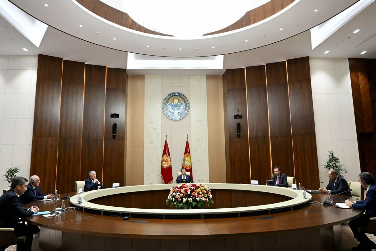 Azerbaijani PM Ali Asadov meets Kyrgyz President Sadyr Japarov during OTS leaders’ visit to Bishkek