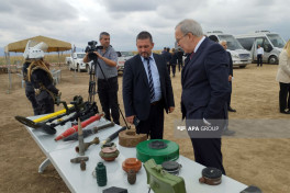EU Commissioner observes mine clearance operations in Azerbaijan's Aghdam -VIDEO 