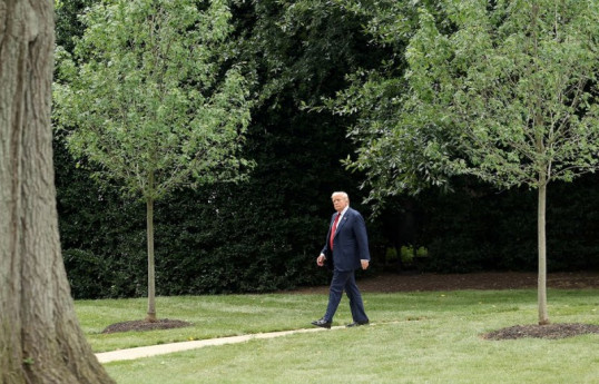 After diplomatic blitz on Ukraine and Gaza, Trump moves to passenger seat