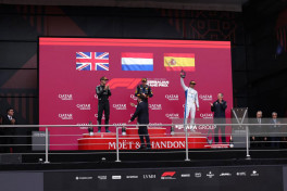 Formula 1 winner awarded-PHOTO 