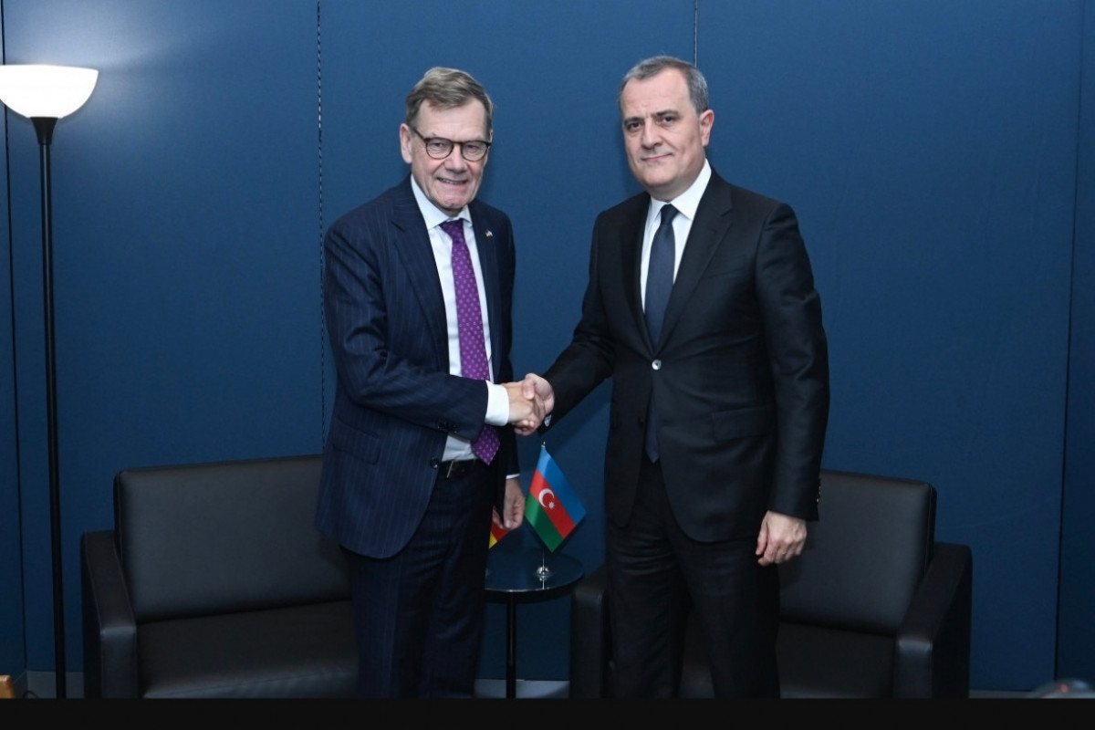 Azerbaijani Foreign Minister Jeyhun Bayramov and  German Foreign Minister Johann David Wadeful