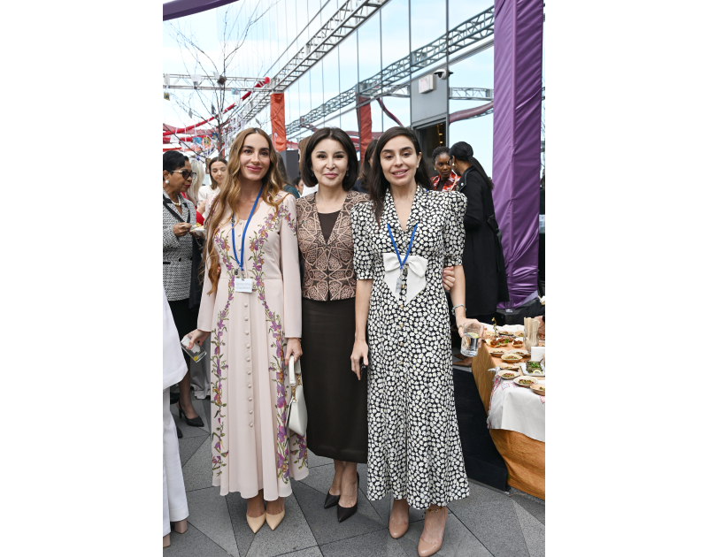 Leyla Aliyeva, head and founder of IDEA, and Arzu Aliyeva participated in the “Treasures Behind the Doors of Anatolia” exhibition in New York