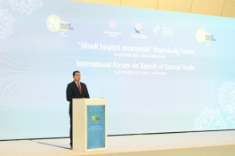 Heydar Aliyev Center hosts opening ceremony of Nasimi Festival
