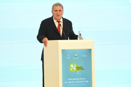 Heydar Aliyev Center hosts opening ceremony of Nasimi Festival