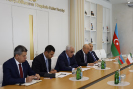 Azerbaijani emergency situations minister meets Polish ambassador