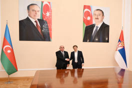 Azerbaijan’s Prime Minister Ali Asadov met with Speaker of Serbian parliament