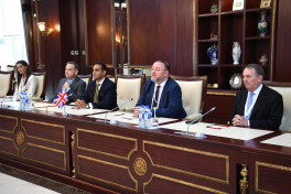 Azerbaijani parliament hosts UK delegation led by Lord Aamer Sarfraz