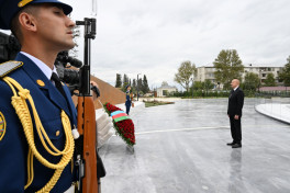 President Ilham Aliyev honored memory of Patriotic War martyrs with a minute of silence on Remembrance Day-VIDEO 