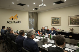Chairman of the Board of AzerGold CJSC met with Ambassador of Kyrgyz Republic to Azerbaijan