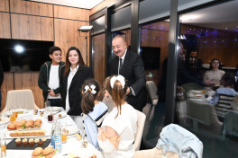 President Ilham Aliyev and Mehriban Aliyeva met with the children of martyrs at the opening of the CIS Games in Ganja