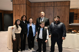 President Ilham Aliyev and Mehriban Aliyeva met with the children of martyrs at the opening of the CIS Games in Ganja