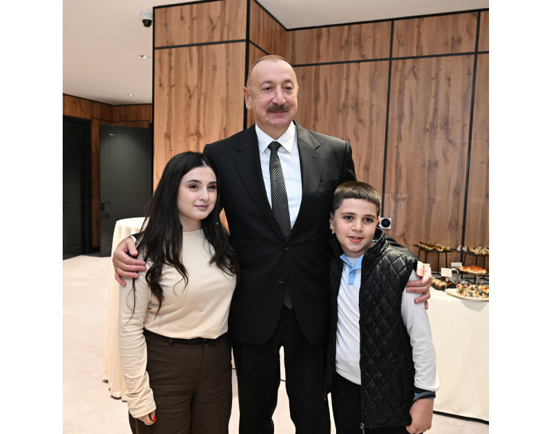 President Ilham Aliyev and Mehriban Aliyeva met with the children of martyrs at the opening of the CIS Games in Ganja