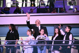 Solemn opening ceremony of 3rd CIS Games held in Ganja, President Ilham Aliyev and First Lady Mehriban Aliyeva watched the event-UPDATED-1 -PHOTOSESSION 