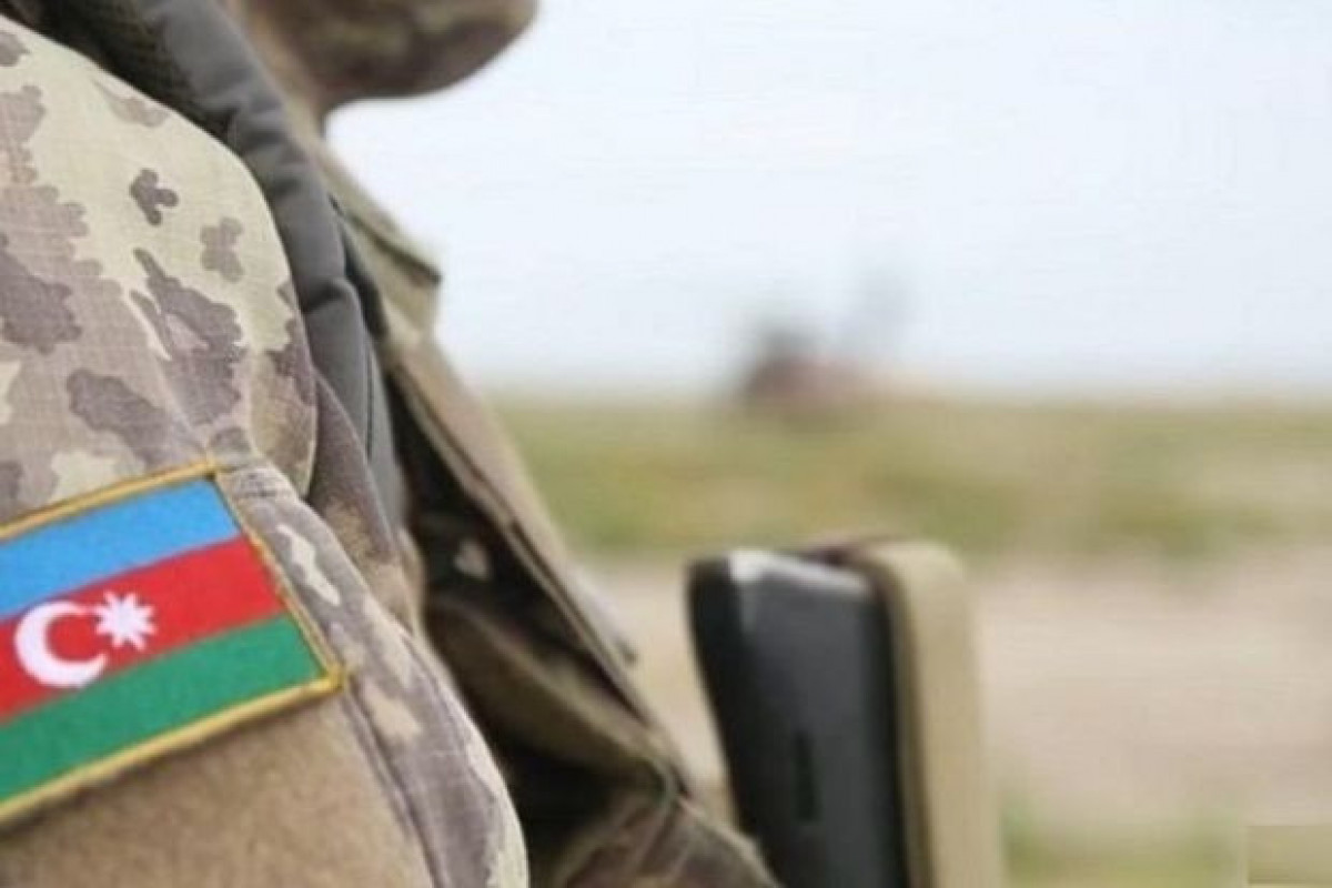 Service term for warrant officers and midshipmen in Azerbaijan extended to 5 Years