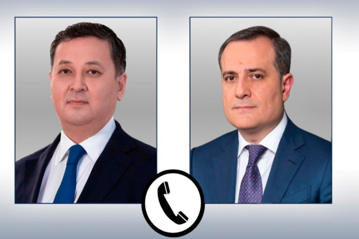 Azerbaijani FM holds phone conversation with former Foreign Minister