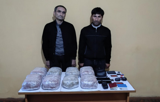 Azerbaijan State Security Service detains 2 with 8 kg of drugs at Iran border -PHOTO 