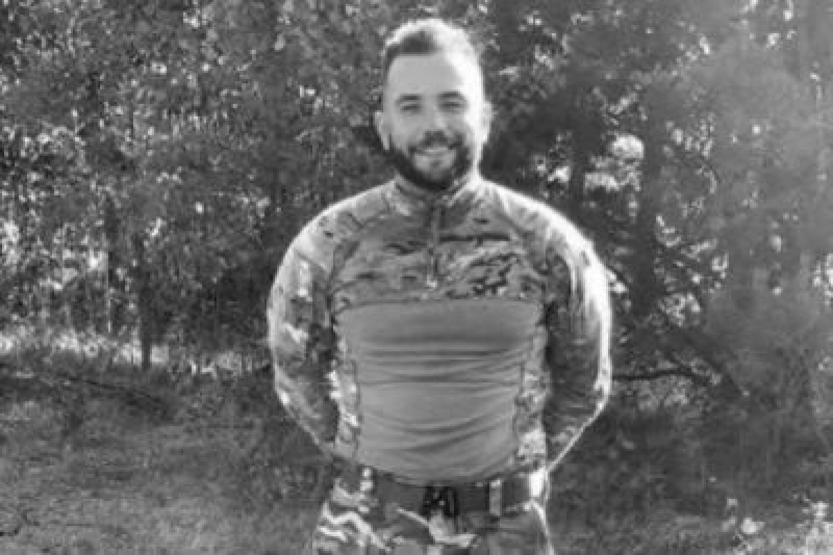 Andriy Neskubin, Ukrainian actor, musician, and volunteer
