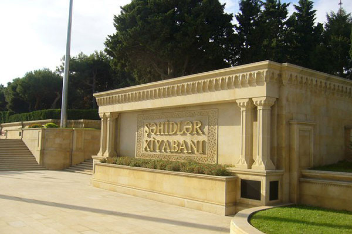 Proposal to adopt special law on Martyrs’ Alleys submitted to Azerbaijani Parliament