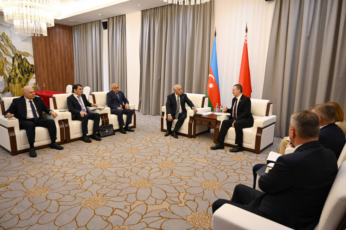 Azerbaijani and Belarusian Prime Ministers hold talks in Minsk