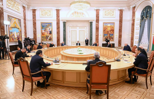 Azerbaijan’s Prime Minister meets Belarusian President at CIS Council session