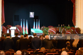 President Ilham Aliyev and First Vice President Mehriban Aliyeva send wreath to farewell ceremony of honored artist Jabir Imanov-PHOTO 