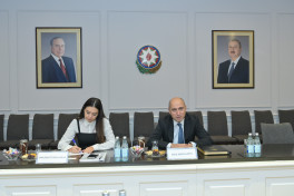 Azerbaijan’s minister of science and education meets Belarusian ambassador