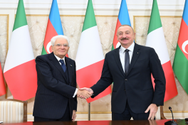 Presidents of Azerbaijan and Italy delivered press statements-UPDATED 