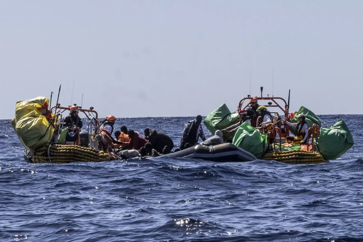 At least 18 dead after migrant boat sinks off Türkiye