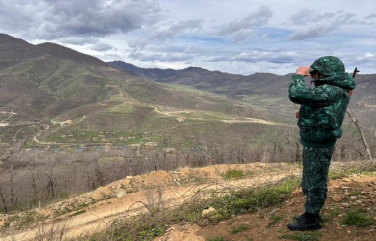 Azerbaijan border guards detain nine for crossing violations in March