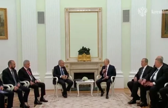 Pashinyan tells Putin it is impossible for Russian citizens of Armenian origin to become prime minister
