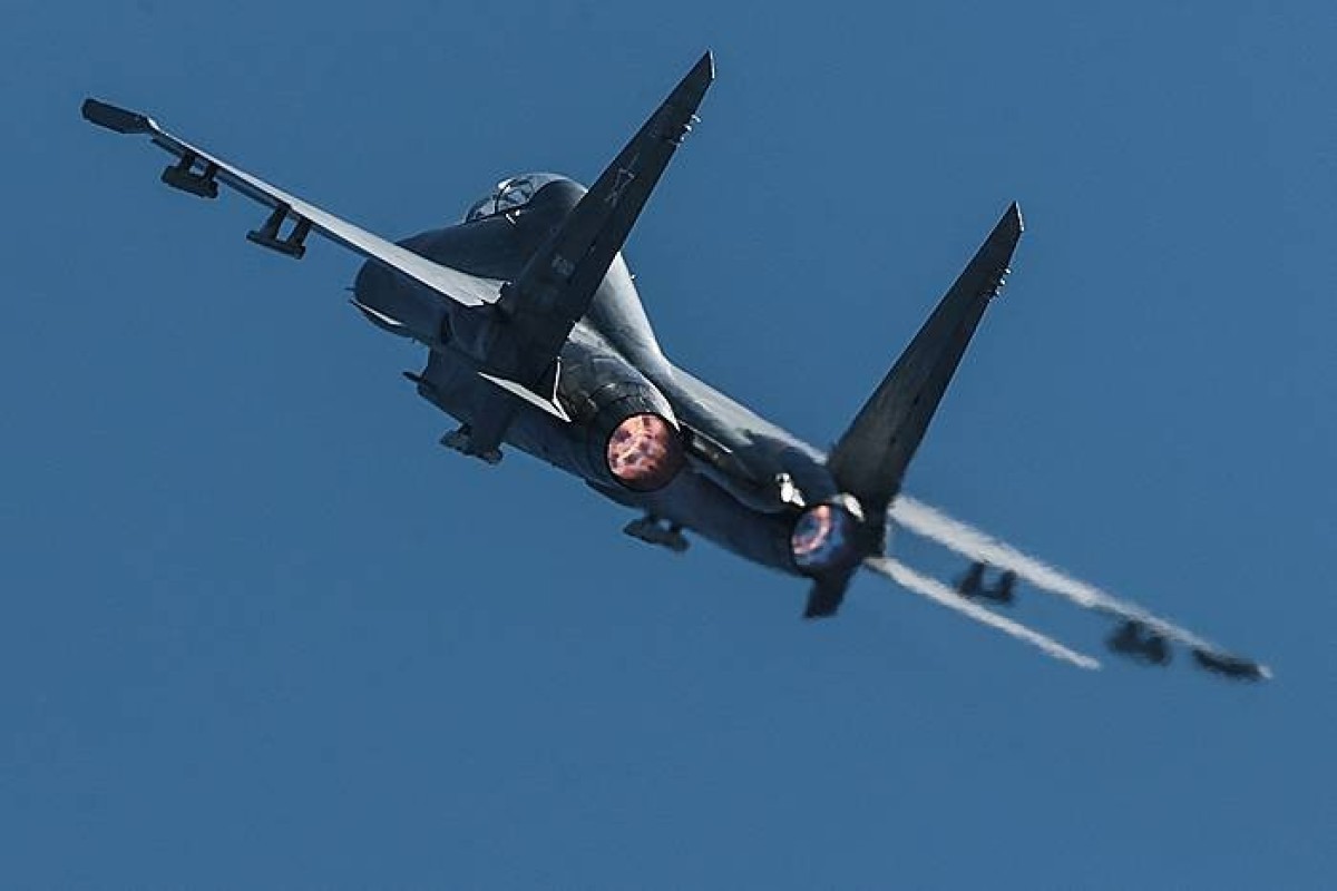 Russian Su-30 fighter jet crashes in Crimea